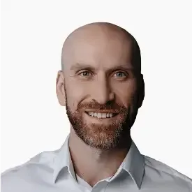 Zach Campbell headshot