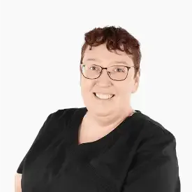 Elizabeth S headshot